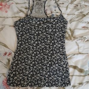 Garage floral tank